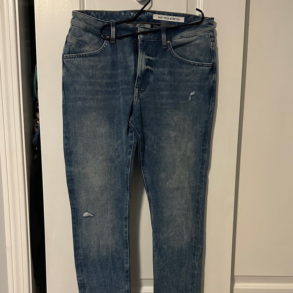 H&M Men's Skinny Jeans in Faded Blue
